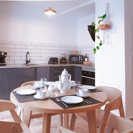 Mar-ria 4 * 푸제타